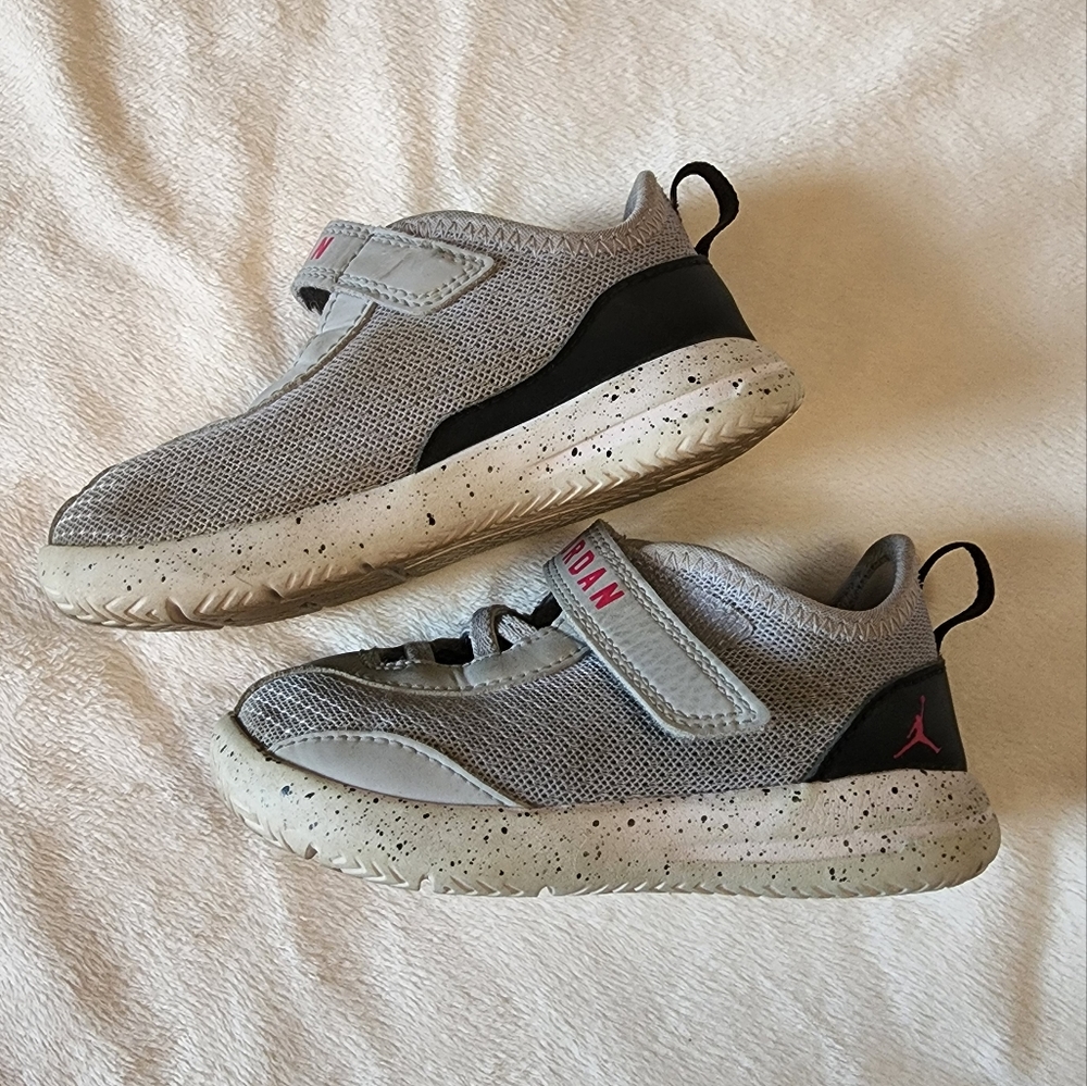 Nike Air Jordan Reveal GT Toddler Shoes (Size 8)